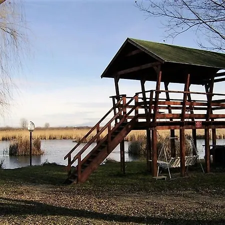 Nyaraló Lipot-haus Lipót